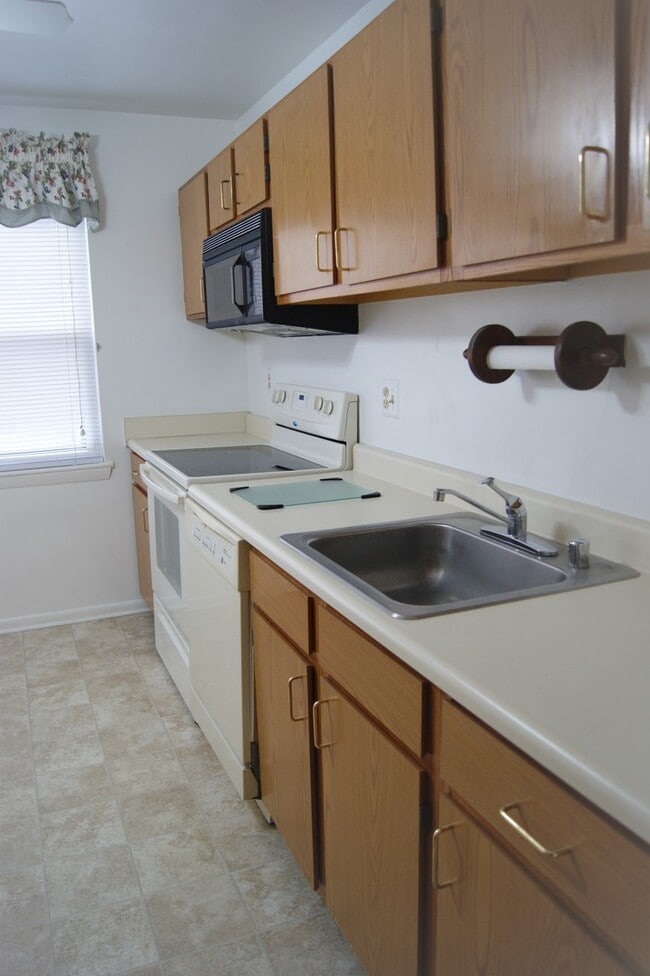 Building Photo - Charming 2 Bedroom/2 Bathroom Apartment in Perry Hall, MD!
