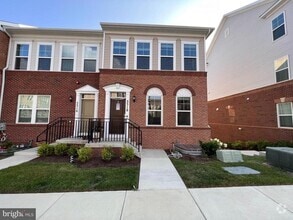 Building Photo - 3318 Provider Wy