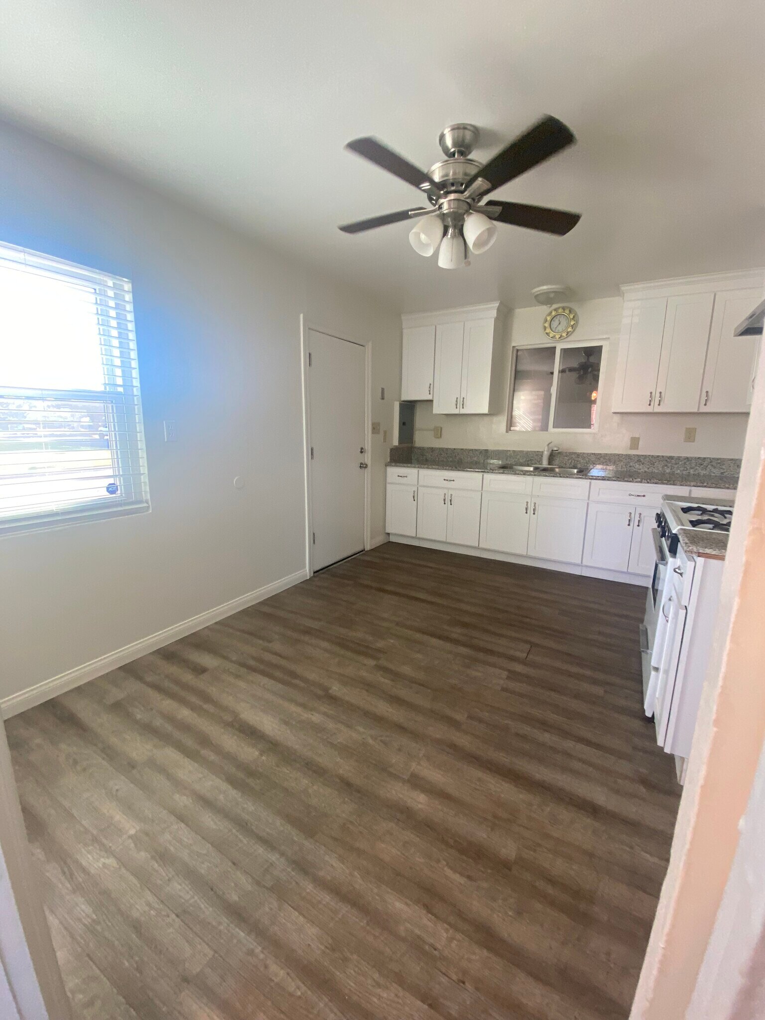 Building Photo - 309 Griffiths St