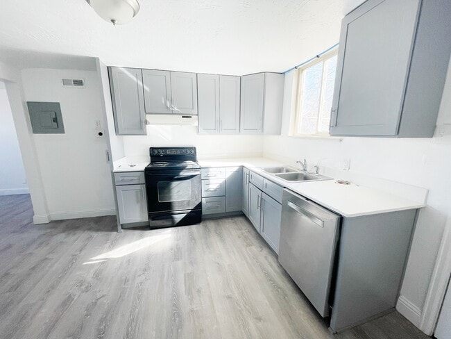 Building Photo - 3514 Bruce Randolph Ave