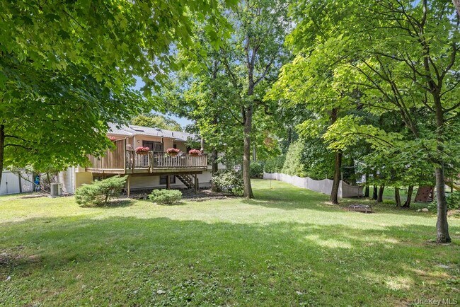 Building Photo - 44 Palisades Ct