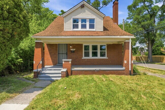 Building Photo - 11867 Elmdale St