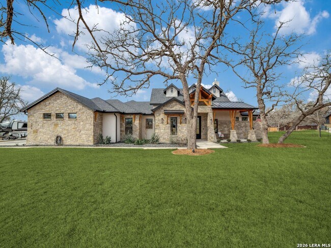 Building Photo - Great Custom Built Home at Atkins, TX