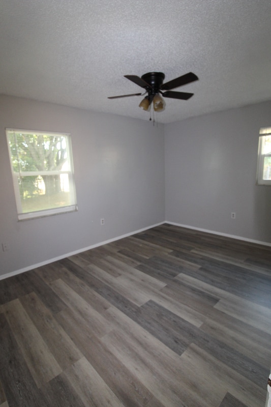 Building Photo - 2105 Blossom Ct