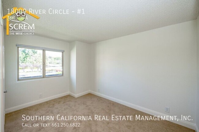 Building Photo - 18009 River Cir