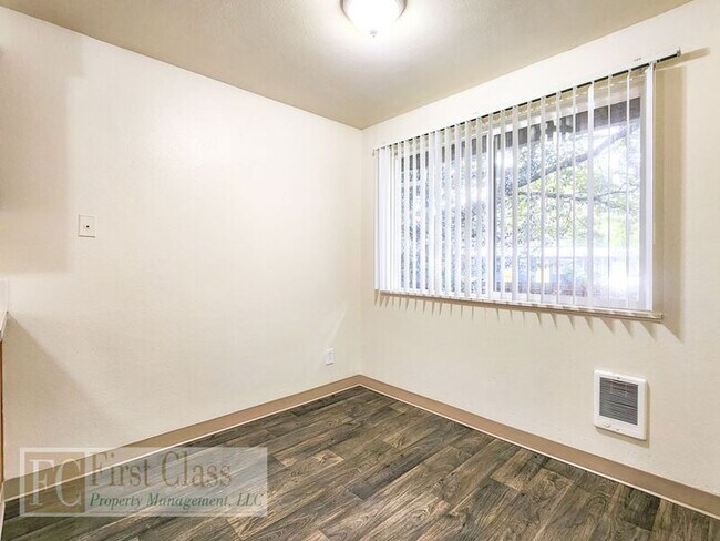 Building Photo - 10058 SW Garrett St