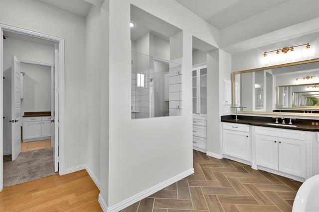 Building Photo - 1844 Quiet Oak Pl