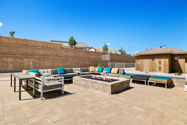 Building Photo - 4505 N Dryden