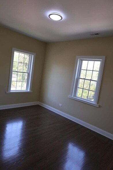 Building Photo - 4329 Baring Ave