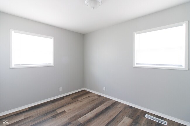 Building Photo - 4033 Beauport Rd