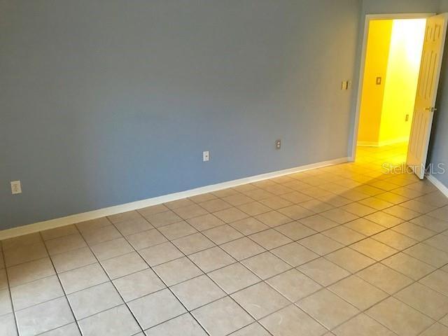 Building Photo - 5804 Autumn Shire Dr