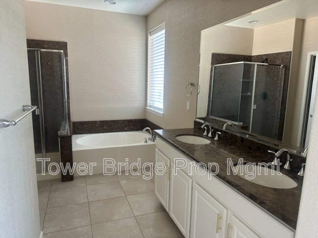 Building Photo - 5508 Copper Sunset Way