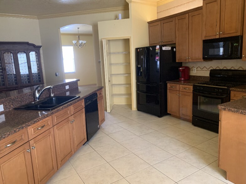 Building Photo - 12018 85th St N