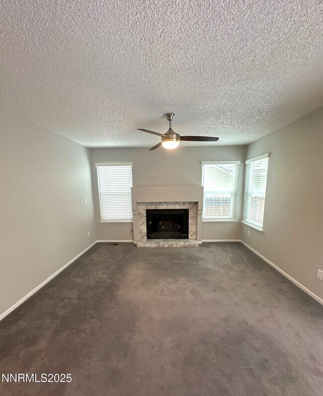 Building Photo - 5256 Santa Lupe Ave