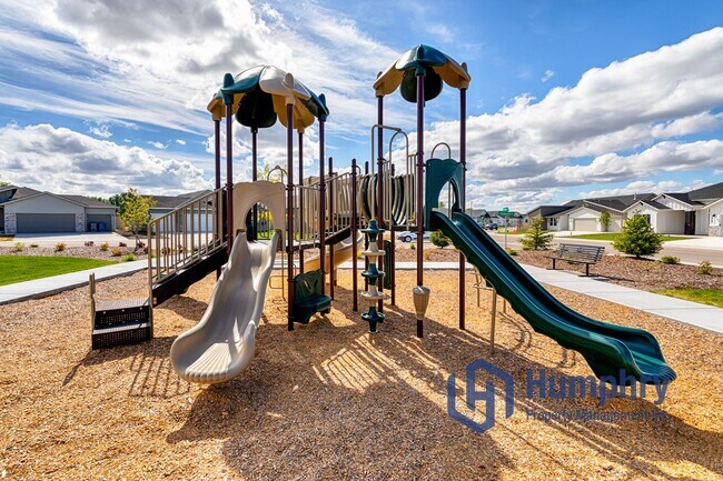 Building Photo - 14842 N Pantanella Wy