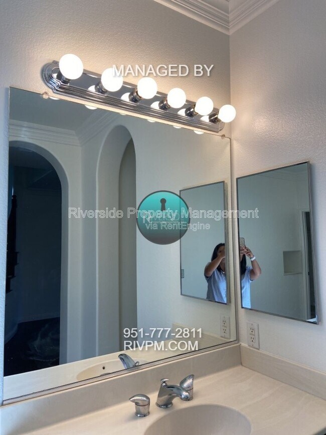 Building Photo - 44516 Penbrook Ln