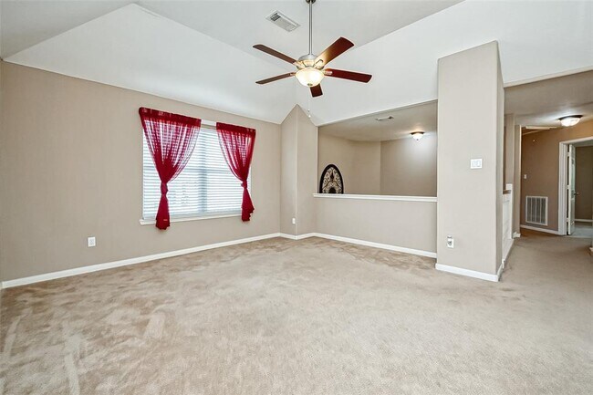 Building Photo - 2218 Falcon Knoll Ln