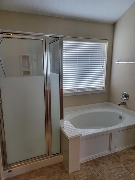 Building Photo - 6110 Moran Crest Dr
