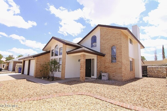 Building Photo - 11532 Tom Ulozas Dr