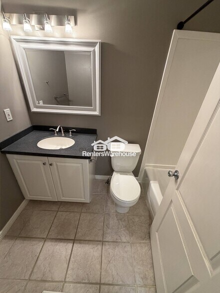 Building Photo - 4072 S 300 E