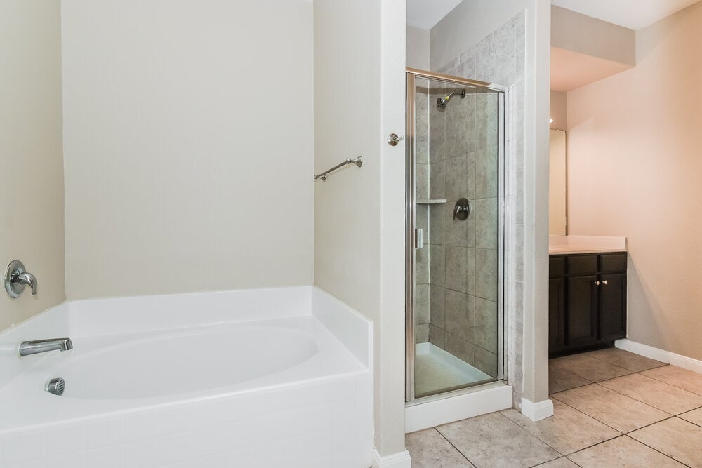 Building Photo - 136 Ryan St