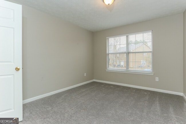 Building Photo - 3797 Landgraf Cove