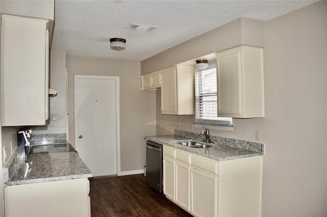 Building Photo - 4501 Elm Branch Dr