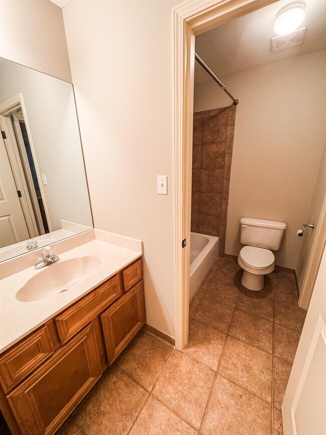 Building Photo - 4776 White Pass Dr