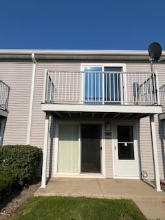 Building Photo - 347 Meadow Green Ln