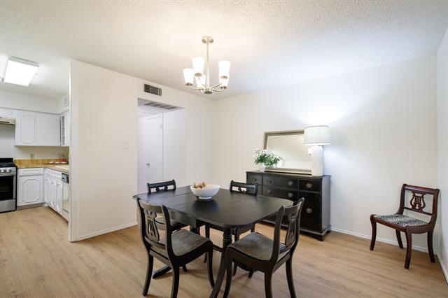 Building Photo - 5949 Copperwood Ln