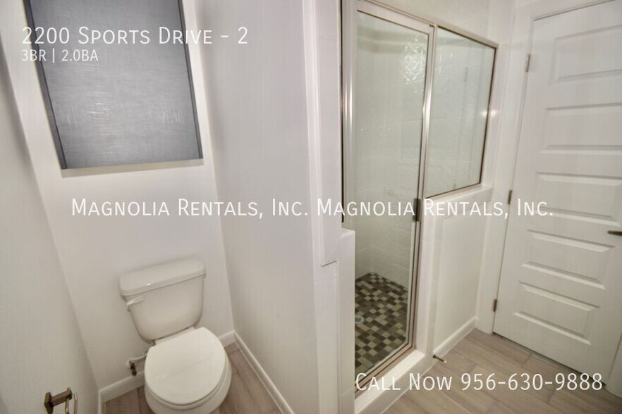 Building Photo - 2200 S Sports Dr