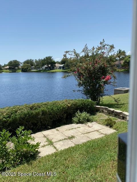 Building Photo - 3865 La Flor Dr