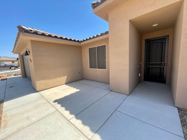 Building Photo - Beautiful Pet-Friendly 4-BR Home in Hurricane
