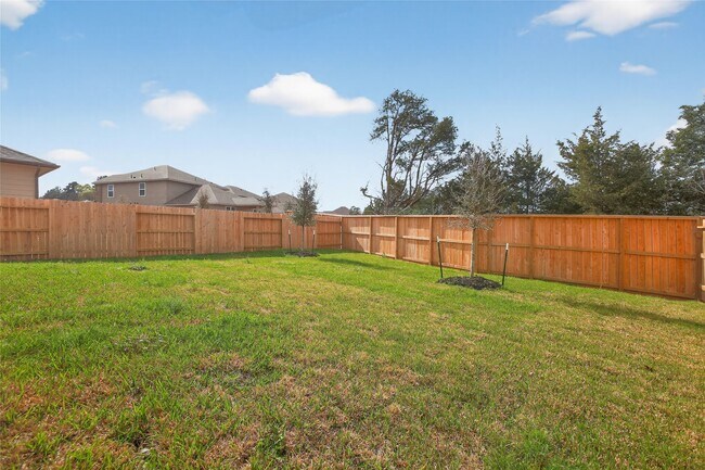 Building Photo - 422 Gram Hl Dr