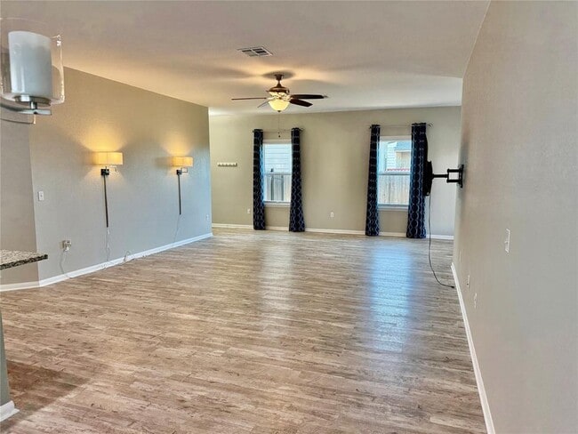 Building Photo - 305 Rusk Bluff Ave