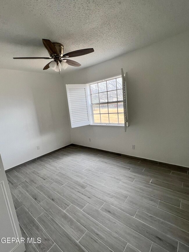 Building Photo - 232 Montego Bay Dr