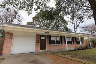 Building Photo - 8526 Friendship Rd