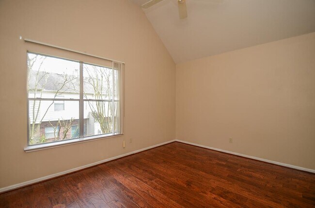 Building Photo - 2930 Grants Lake Blvd