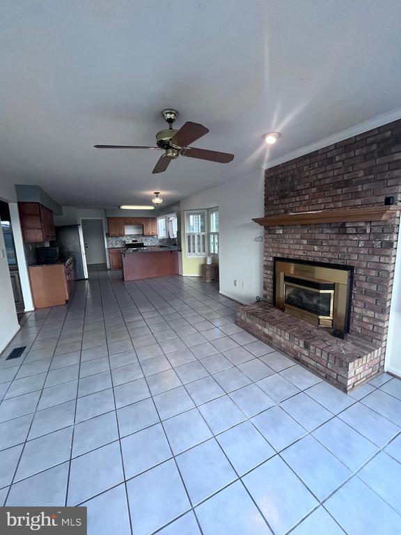 Building Photo - 3012 Cruiser Dr