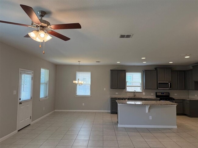 Building Photo - 11905 Mercantile Ln