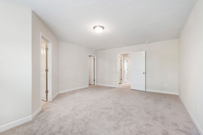 Building Photo - Charming 3BR Townhome in the Sought-After Springvale Community!