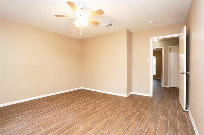 Building Photo - 21623 Park York Dr
