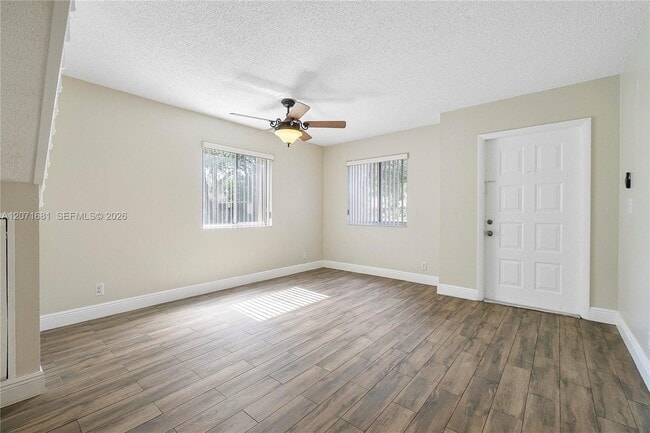 Building Photo - 937 NW 104th Way