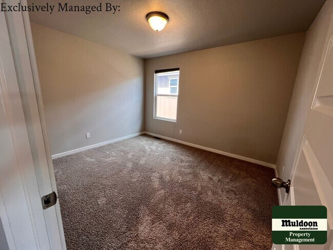 Building Photo - SEE ME TODAY! Beautiful 3 bedroom in 80910...