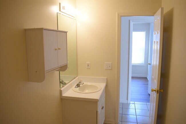 Building Photo - 6901 Southern Exposure