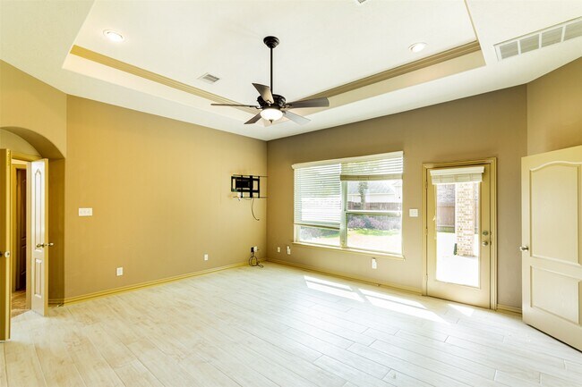 Building Photo - 25010 Florina Ranch Dr