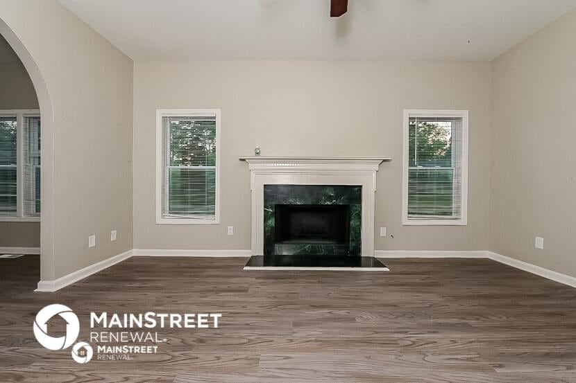 Building Photo - 4001 Park Pl Cir