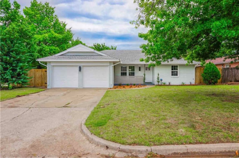 Primary Photo - 9712 Essex Ct