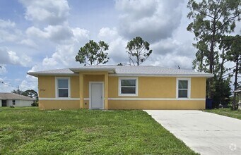 Building Photo - GREAT SW LEHIGH LOCATION-THREE BEDROOM -2 ...