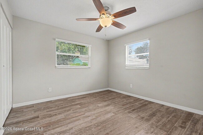 Building Photo - 2222 Lucille Ln
